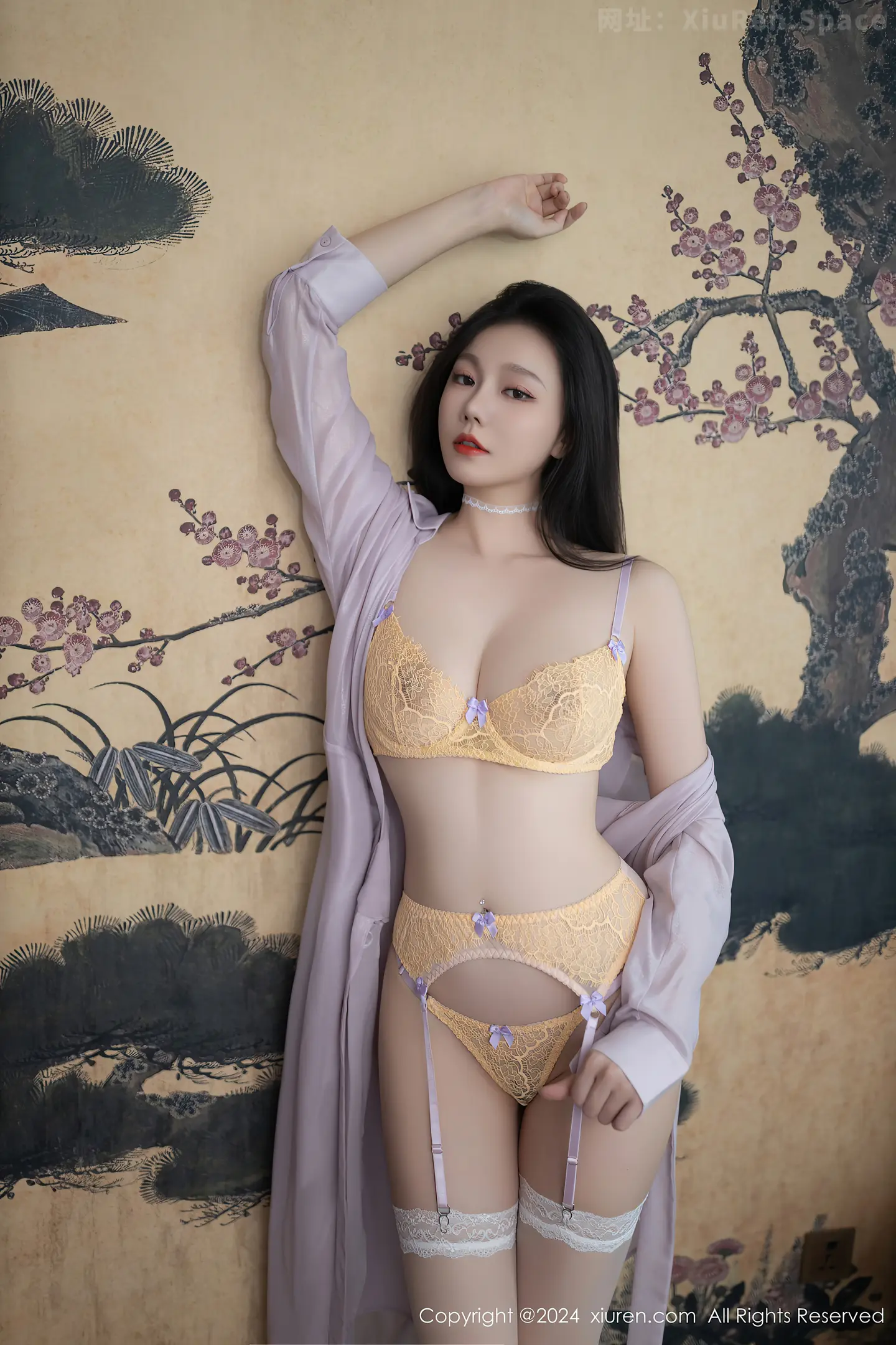 图片[5]-[XiuRen秀人网] VOL.9009 模特安然anran性感黄色蕾丝内衣配白丝吊袜秀完美身材诱惑写真80P-秀人网官方网站